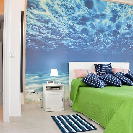 Sun Sea House Taormina Lägenhet Giardini Naxos Exteriör bild